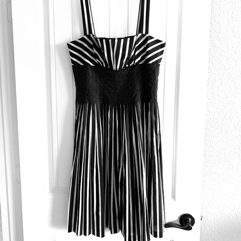 Suzi Chin stripped Dress Sz 8
